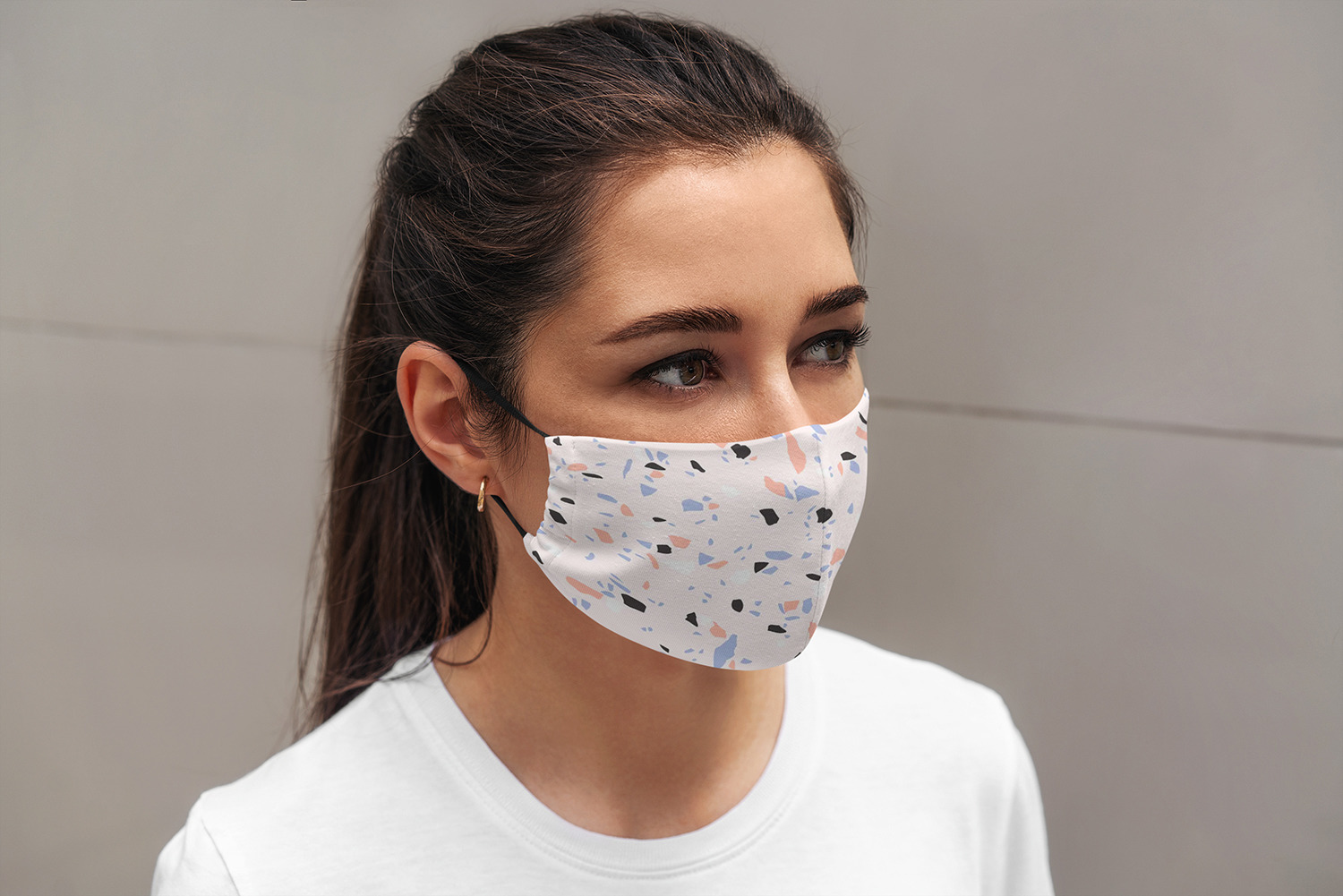 Download Face Mask MockUp Lifestyle
